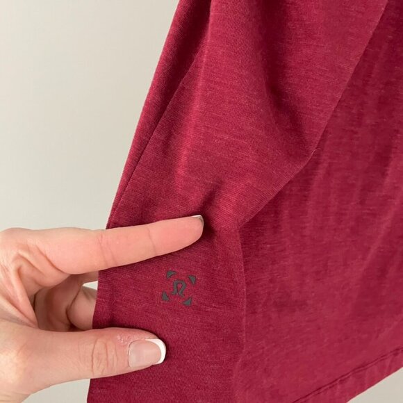 Lululemon Evolution Short Sleeve Polo Shirt in Ruby Red Men's Size XL - Picture 5 of 6